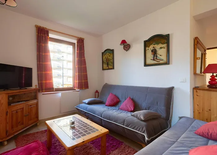 6 Personnes Peyragudes Avec Cheminee Et Barbecue - Fr-1-695-62 * Gouaux-de-Larboust