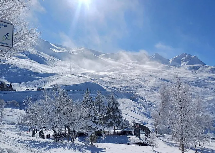 6 Personnes Peyragudes Avec Cheminee Et Barbecue - Fr-1-695-62 *