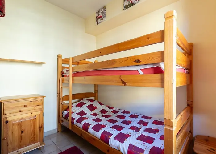 6 Personnes Peyragudes Avec Cheminee Et Barbecue - Fr-1-695-62 * Gouaux-de-Larboust